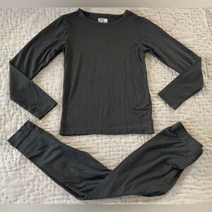 32 Degrees Heat Black Base Layer Top Pants Set Size Small Unisex 6/7 Ski Winter